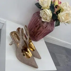 escarpin noir pailleté (copie)