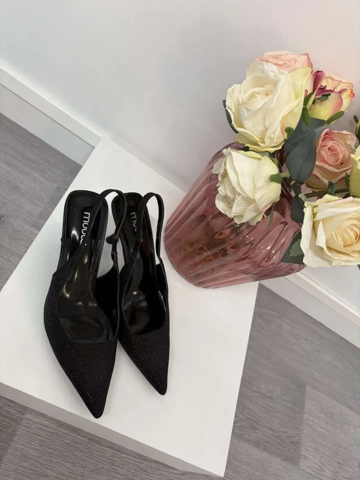 escarpin noir pailleté